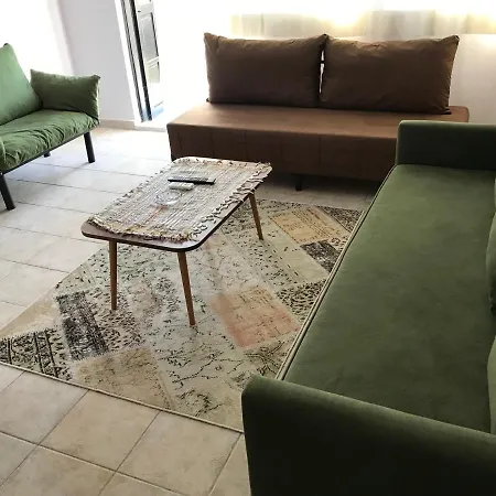 Daniska Cafe Bar & Apart Apartment *