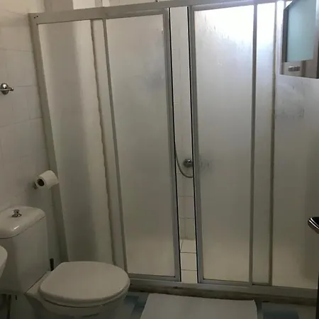 Daniska Cafe Bar & Apart דירה